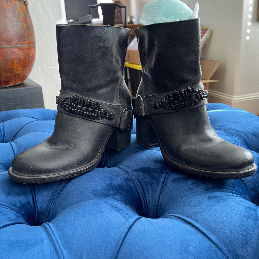 Vera Wang Lavender Ankle Boot